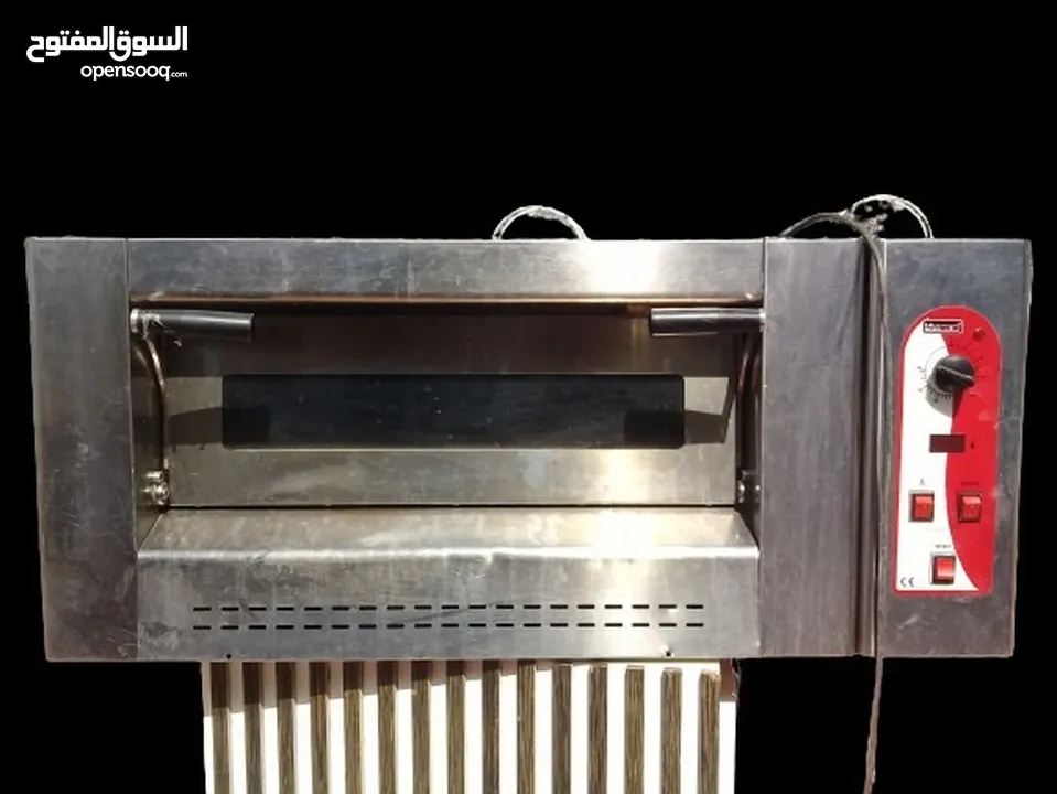Broasted fryer machine on gas and other restaurant equipment /ماكينة بروستد و معدات مطعم للبيع