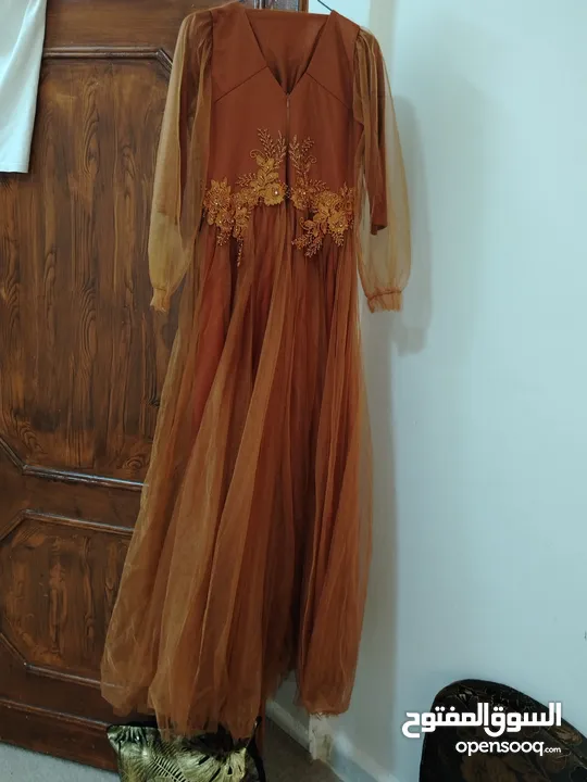 ملبوس مرا وحده بس و وكالة