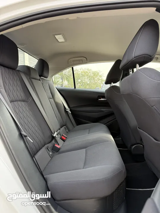 تويوتا كارولا ترخيص 2022 محرك 1800 هايبرد جير أوتوماتيك 170 حصان