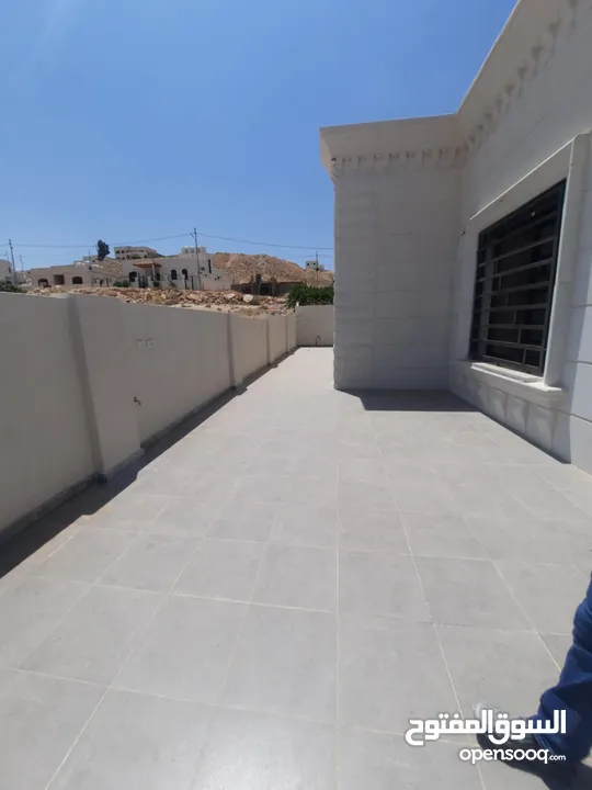 شبه فيلا في ارقى مناطق شومر