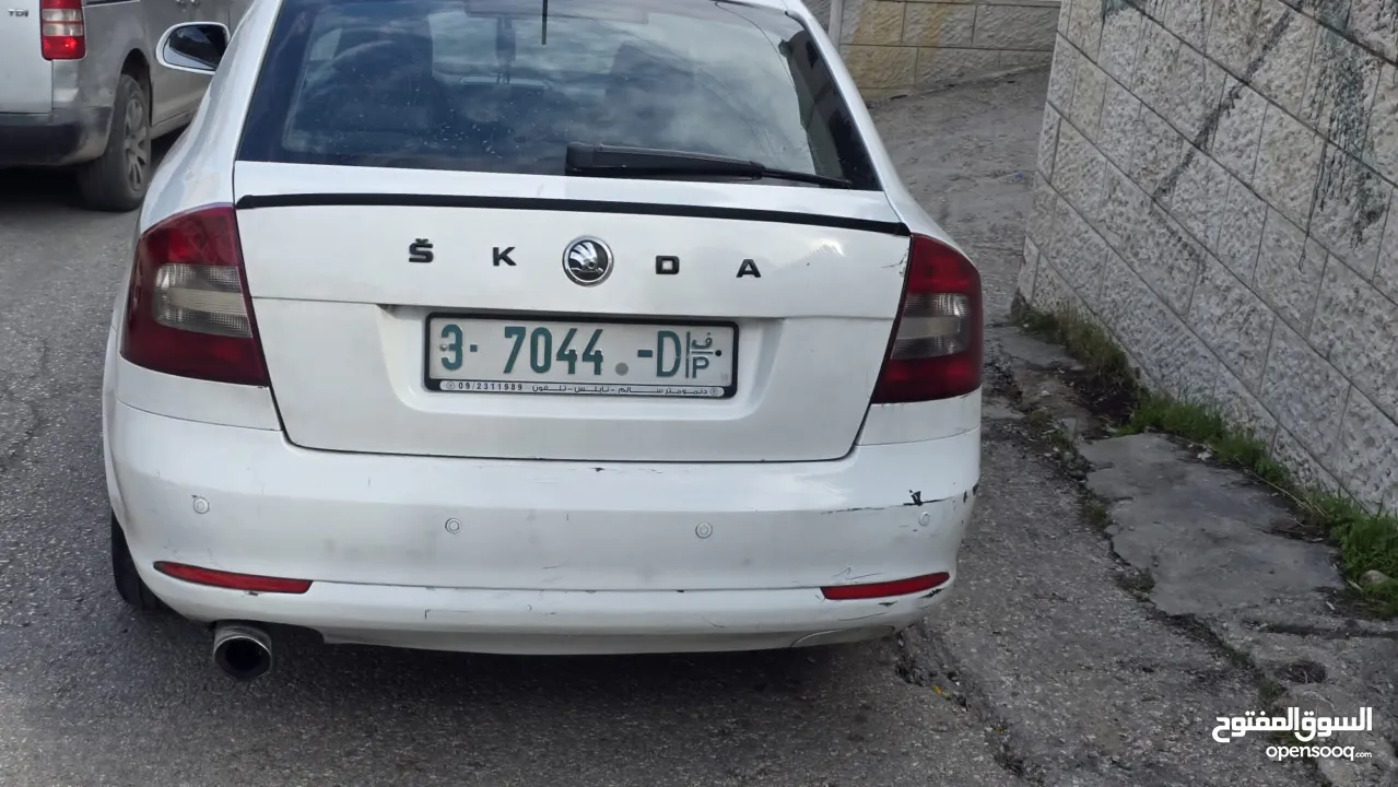 سكودا رمش للبيع بسعر مغري