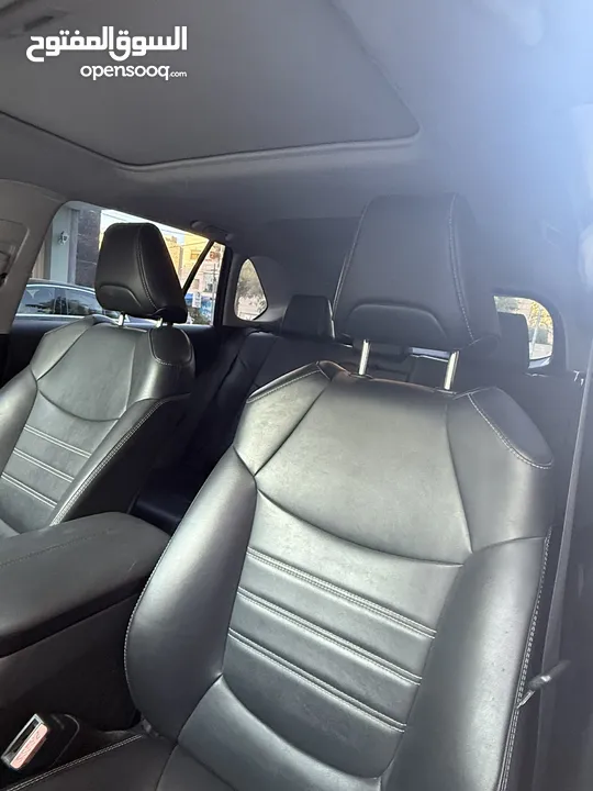 Toyota RAV4 (XLE) PRIME HYBRID 2022