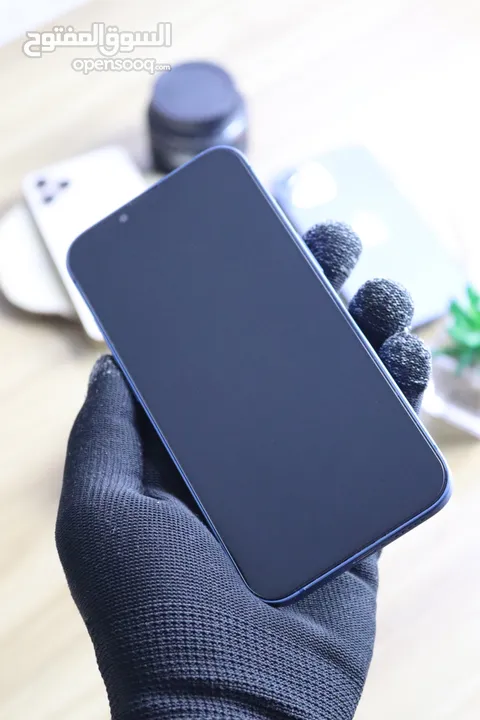 iPhone 11 Pro B:75% iPhone 12 B:92% iPhone 12 Pro B:77% iPhone 13 B:76%