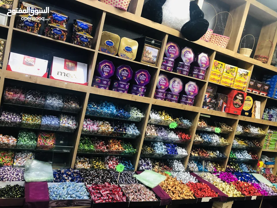 محلات تجاريه لليجار  وبيع الديكور والعده