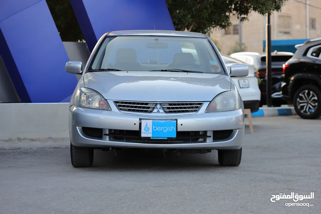 ميتسوبيشي لانسر 2011.