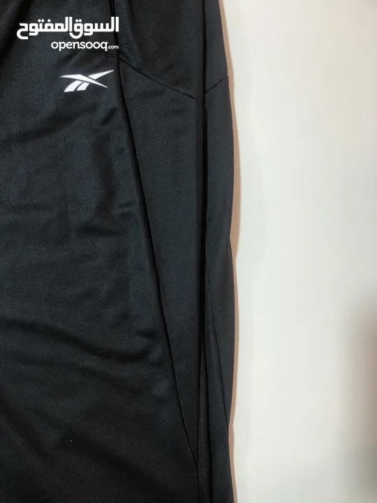 بنطلون reebok اسود مقاس xxl اصلي بورقته