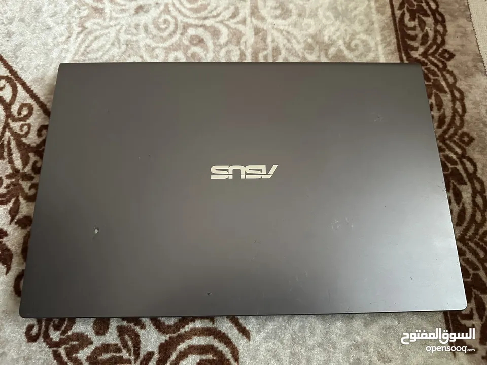لابتوب asus جيل عاشر قصة حديثة رام 8 جيجا سعرر حررق وبحالة ممتازه