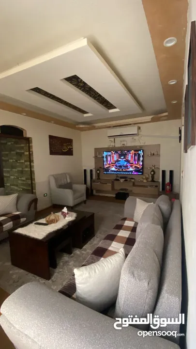 شقه في شفابدران للبيع