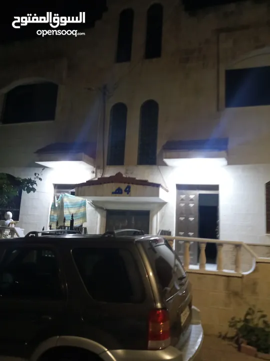 شقه ارضيه للايجار