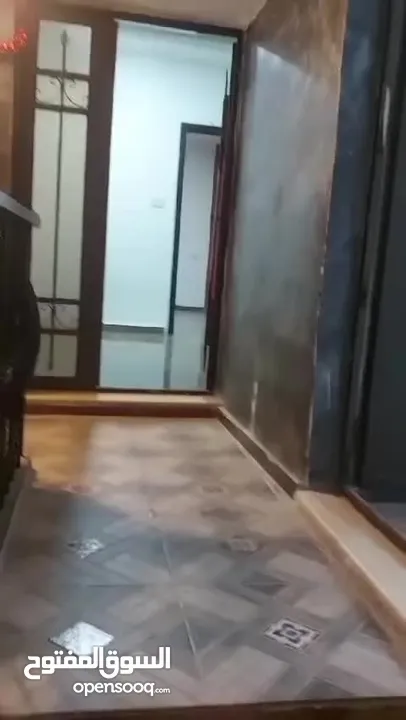 شقة طابق ثاني للبيع
