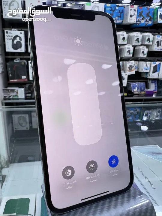 iPhone 12 Pro 256 GB ايفون 12 برو مستعمل  بحالة ممتازة 256 جيجابايت غير مفتوح او مصلح نهائيا (^ـ^)