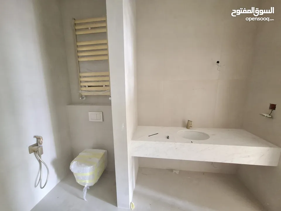 شقة غير مفروشة للإيجار ( Property 42804 )-174904682