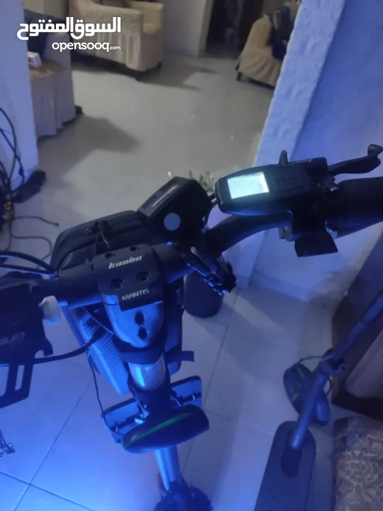 سكوتر kaabo mantis 10 52v 18 ah سرعة بتوصل من 60ل65 سكوتر بالصلاه على النبي سكوتر قوي جدا ومناسب