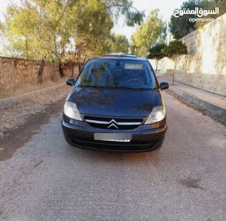 ستروين C8 مرخصة 7 ركاب