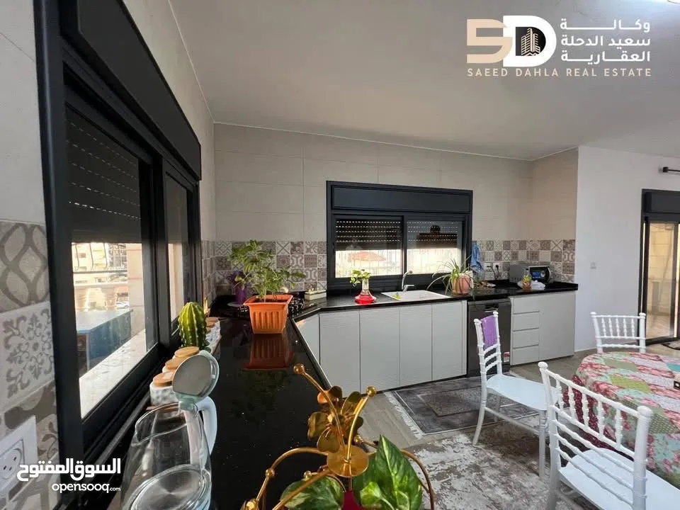 شقة سكنية فاخرة وجاهزة للسكن الفوري للبيع فقط  من خلال وكالة المحامي سعيد الدحله العقارية
