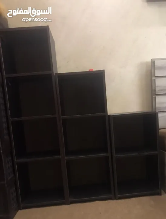ثلاث ظروف جديد بس حال مستعمل