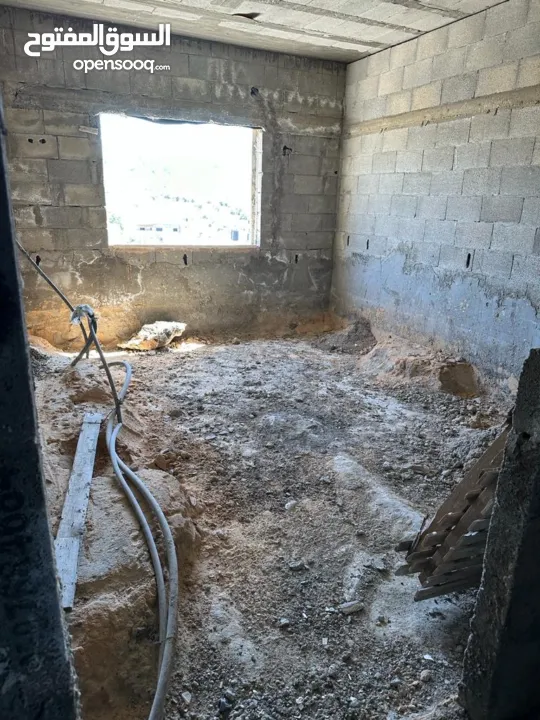 شقة عظم للبيع