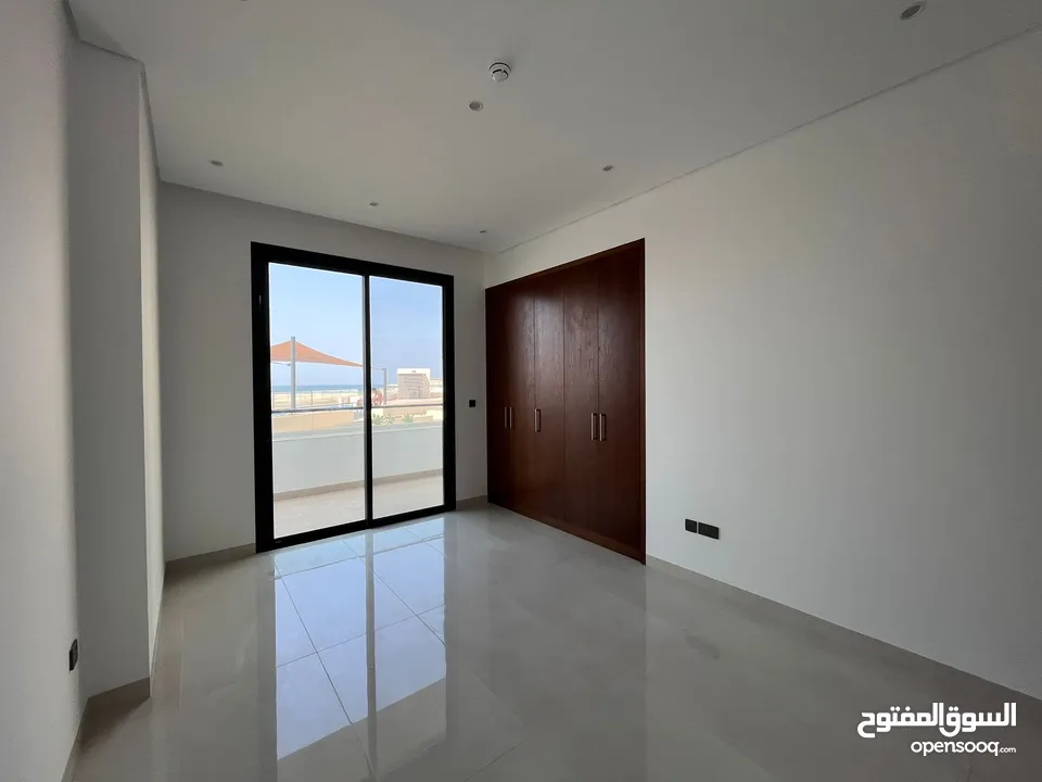 2 BR Sea View Luxury Apartment in Al Mouj For Rent