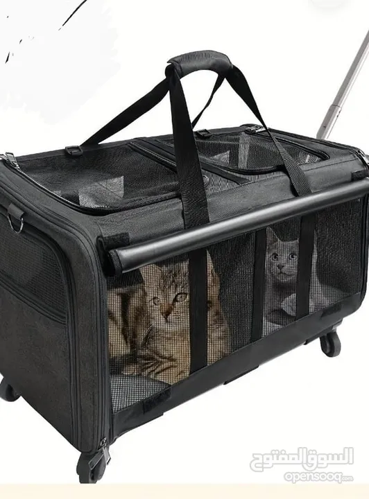 Pet bag trolley  حقيبة مع عجلات للكلاب الصغيرة والقطط لون اسود مع عجلات