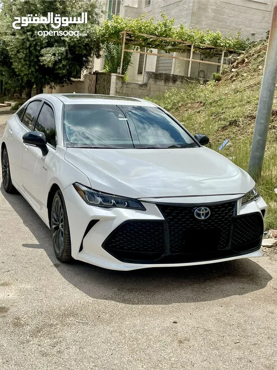 Toyota Avalon 2019