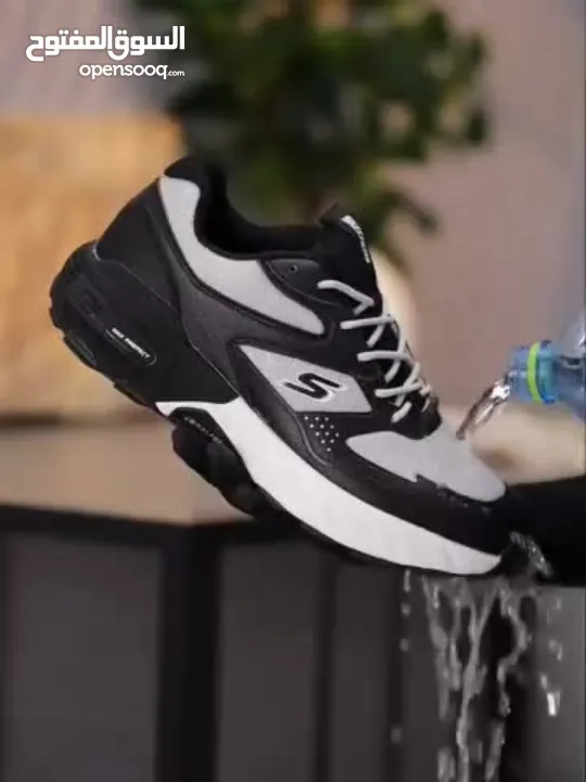 حذاء رياضي عملي وأنيق