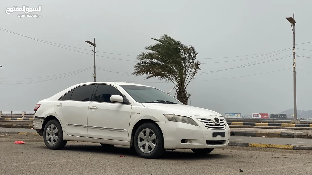 Camry 2008 للبيع متعجل