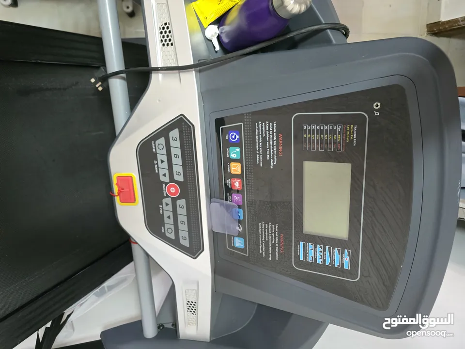 بحاله ممتازة treadmill للبيع ماركة powerfit