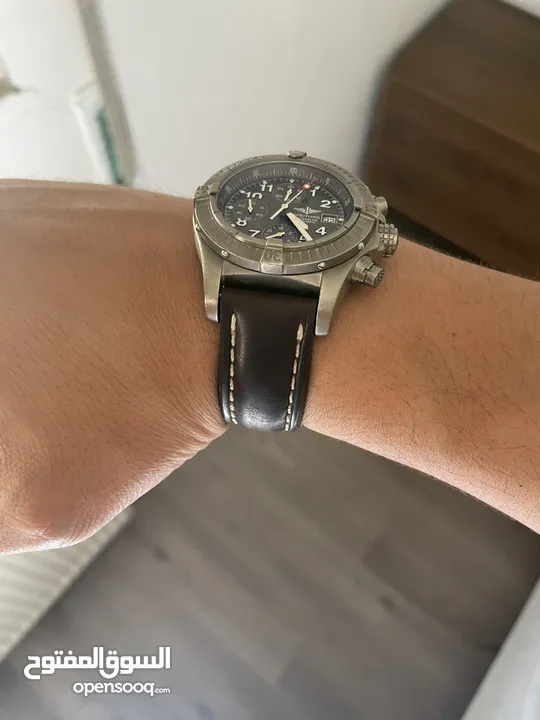 Breitling Avenger Automatic chronograph Titanium  44 mm