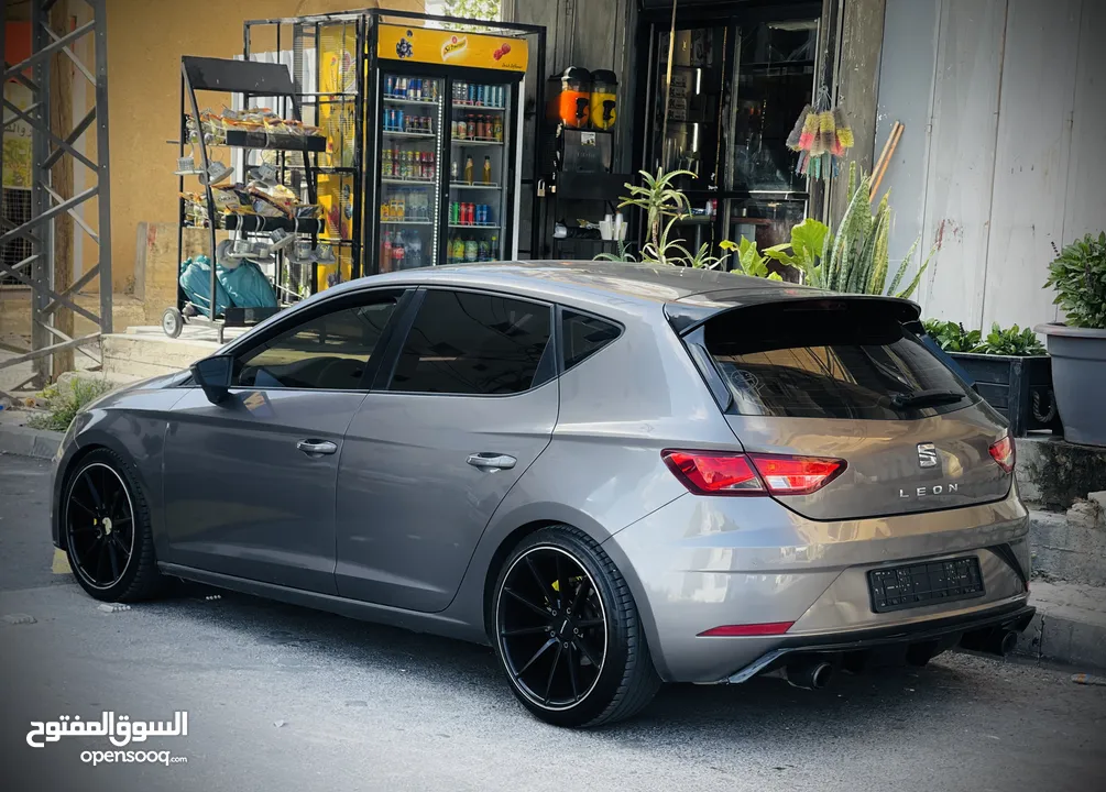 سيات ليون 2018