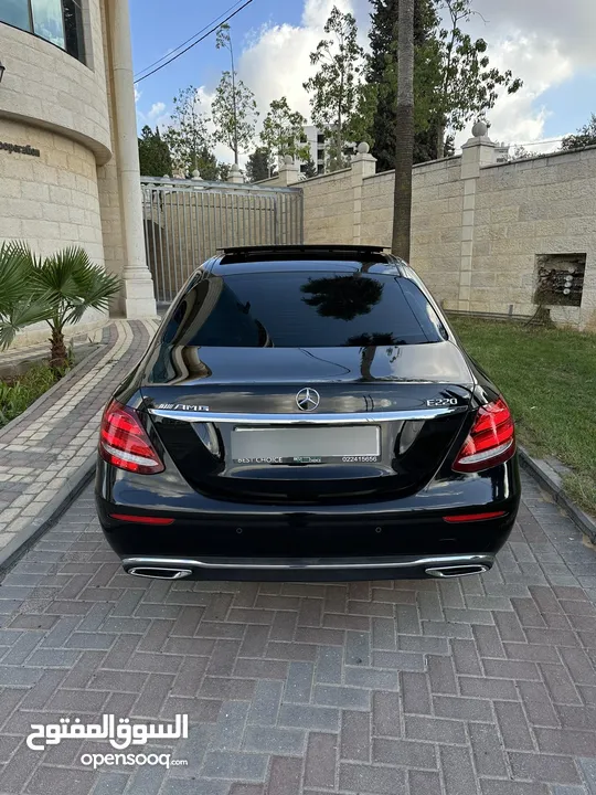 Mercedes E220D  بانوراما  موديل 2017 برخصة  دهان شركة  فل اضافات  امكانية البدل وارد  كرتونه سيارة
