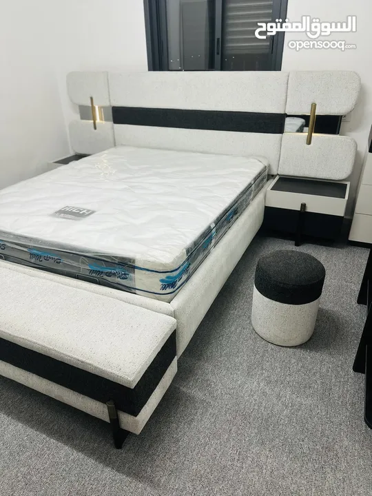 للتميز عنوان