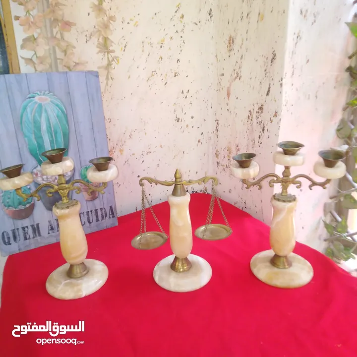 لوحات تحف نحاسيات نوادر