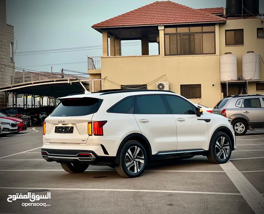 كايا سورينتو/2022 فل الفل  فتحة سقف بانوراما  4x4 ///240Hp بنزين + كهرباء  ( Haybrid) 1600cc