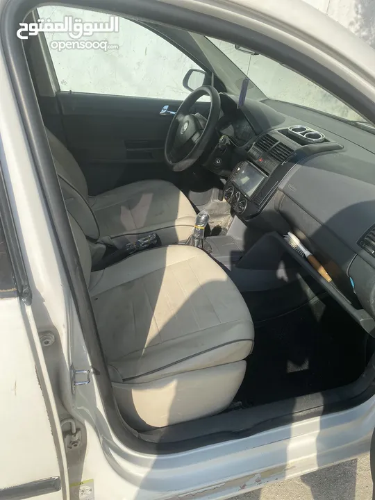 بولو 2008 جير عادي 1400