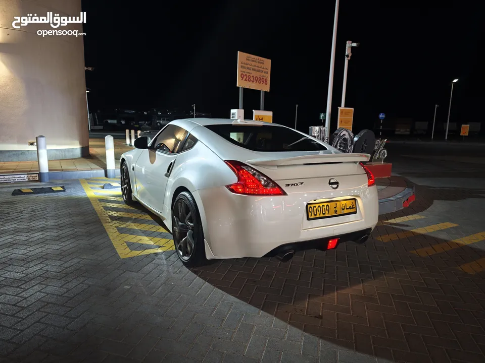 نيسان 370Z للبيع