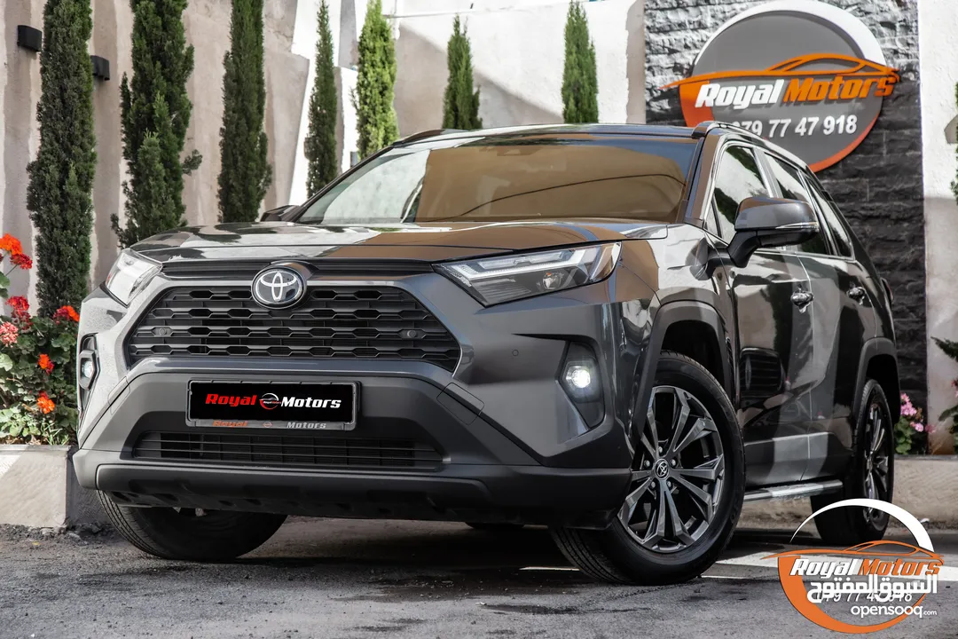 Toyota Rav4 2022 Xle   يمكن التمويل بالتعاون مع المؤسسات المعتمدة لدى المعرض