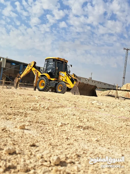 جي سي بي حفارة جرافة Jcb للايجار  باكو لودر جيسبي جسبي جبسي حفاره اليومي أو للبيع