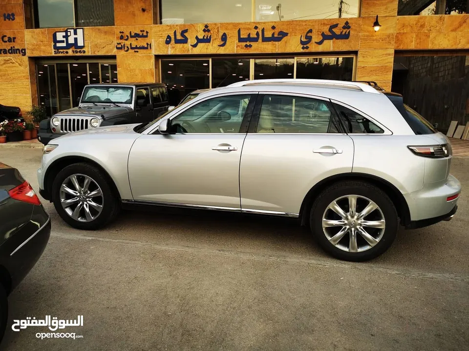 Infiniti fx35 2008 وارد و صيانة الوكيل