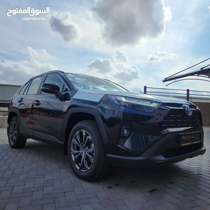 2024 TOYOTA RAV4 XLE PREMIUM عرض شهر رمضان المبارك