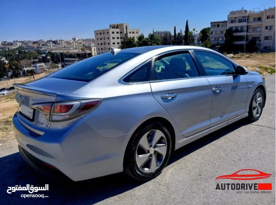 هونداي سوناتا 2018 هوندا انسايت 2021 بحالة الوكاله للإيجار