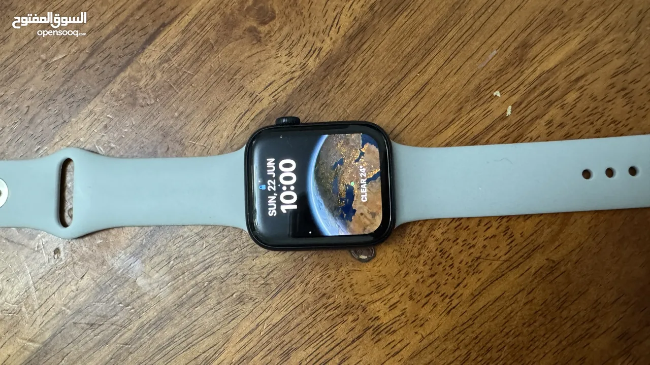 ابل واتش se 2 , 44mm للبيع ب سعر مميز