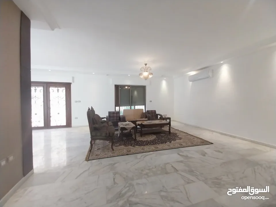 شقة للايجار في دير غبار  ( Property 35122 )-175064312