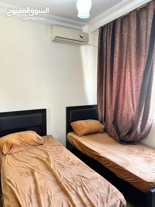 استديو مفروش للإيجار في الحبيهه بالقرب من البوابه الشمالية للجامعه الأردنية - من المالك مباشرة