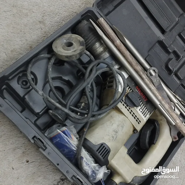 معدات صناعية