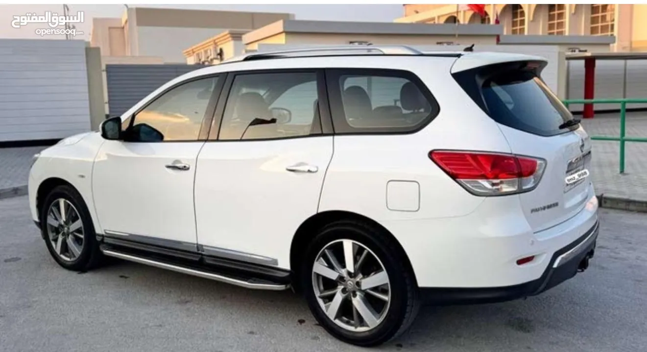 Nissan PathFinder 2014 for sale , very good condition , registered till 30 -4-2026