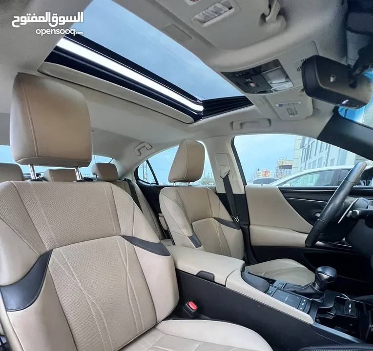 لكزس ES350 LUXURY 2020 بممشى 50الف كيلو فقط