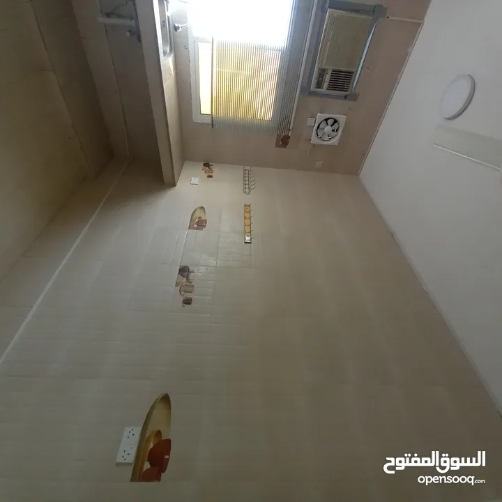 شقة للايجار الجفنين مرتفعات الرسيل Flat for Rent in Aljefnain, Murtafat Al-Rusail