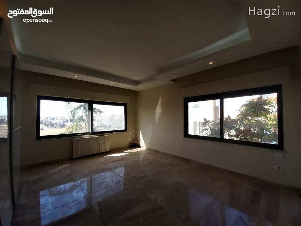 شقة غير مفروشة للإيجار 320م2 ( Property 17823 ) سنوي فقط