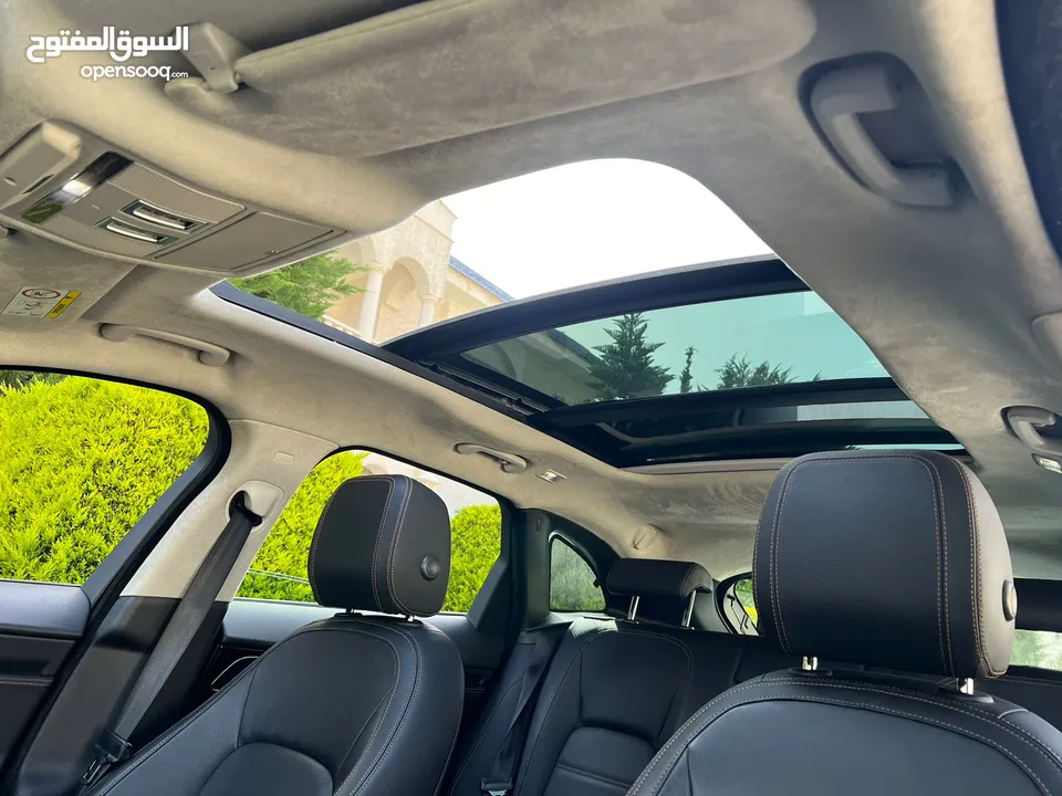 جاغوار اف بيس وارد وصيانة الوكالة 2019 Jaguar F-Pace AWD