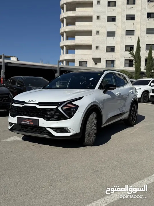 كيا سبورتاج GT Line ترخيص 2022 محرك 1600 هايبرد plug in/يقطع على الشحنه 65 كيلو متر  271 حصان